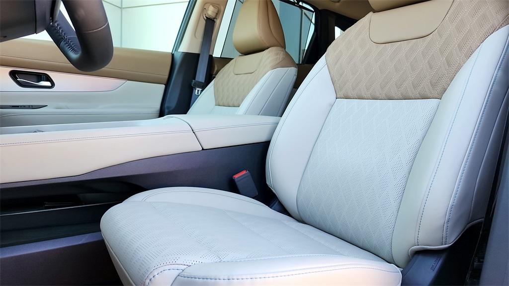 new 2025 Nissan Murano car, priced at $50,016