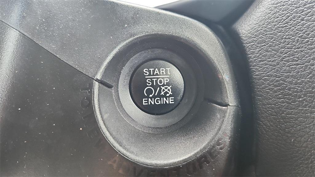 used 2020 Jeep Renegade car, priced at $15,179