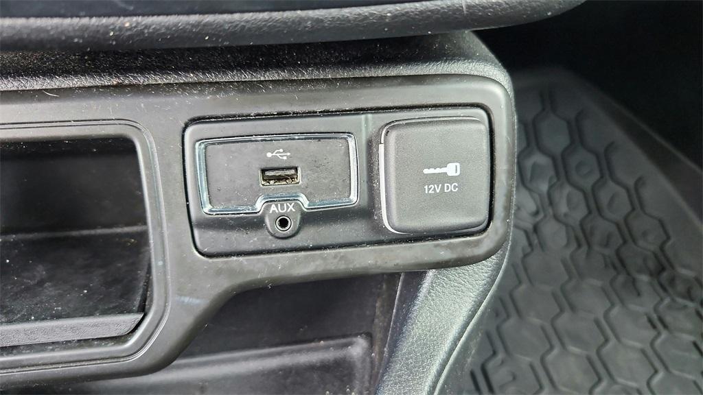 used 2020 Jeep Renegade car, priced at $15,179