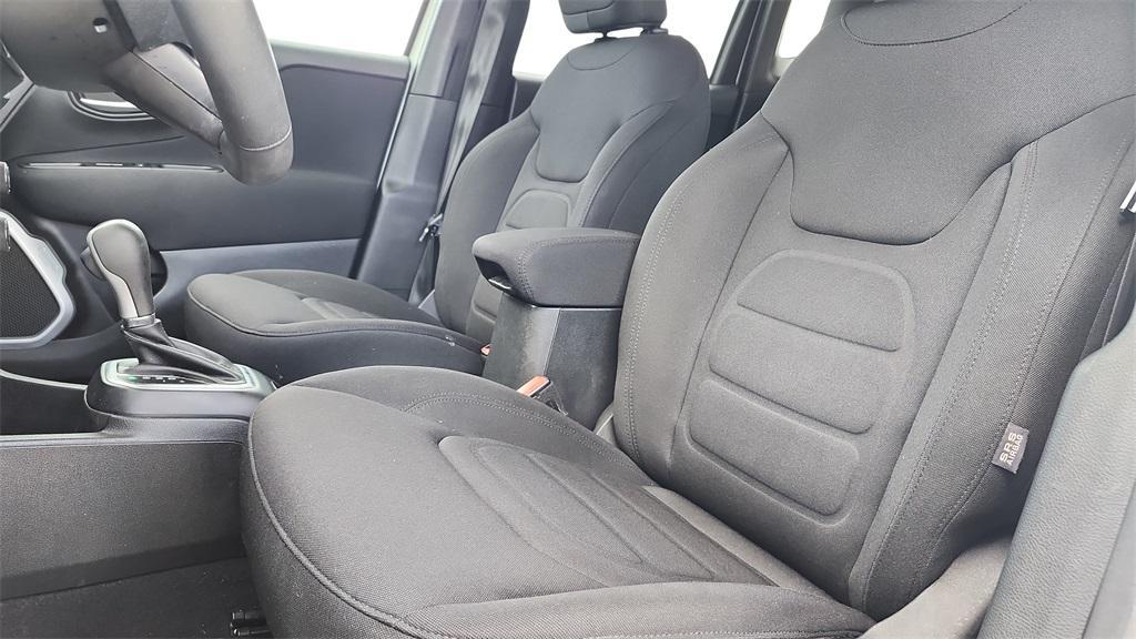 used 2020 Jeep Renegade car, priced at $15,179