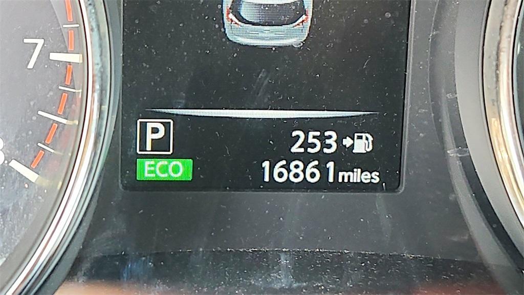 used 2017 Nissan Rogue car, priced at $16,425