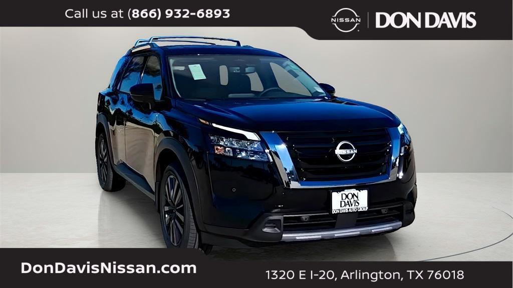 new 2025 Nissan Pathfinder car, priced at $45,085