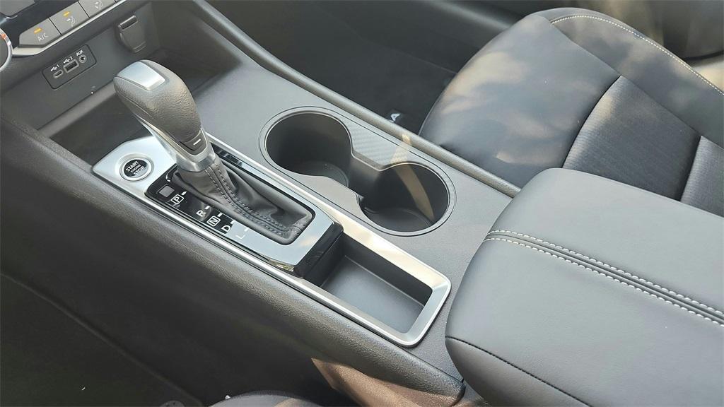 new 2025 Nissan Altima car, priced at $24,317