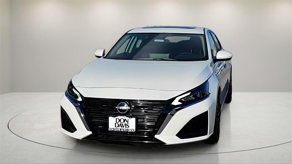 new 2025 Nissan Altima car, priced at $26,483