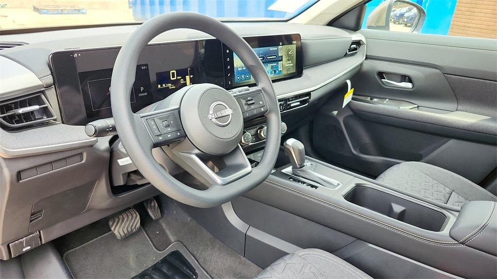 new 2025 Nissan Kicks car, priced at $24,984