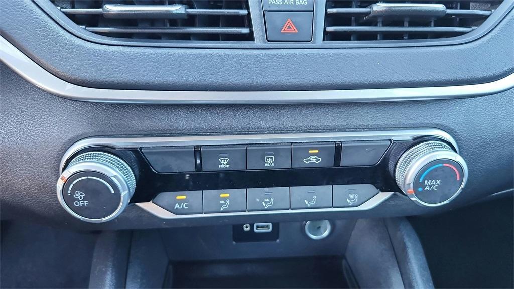 used 2024 Nissan Altima car, priced at $16,059