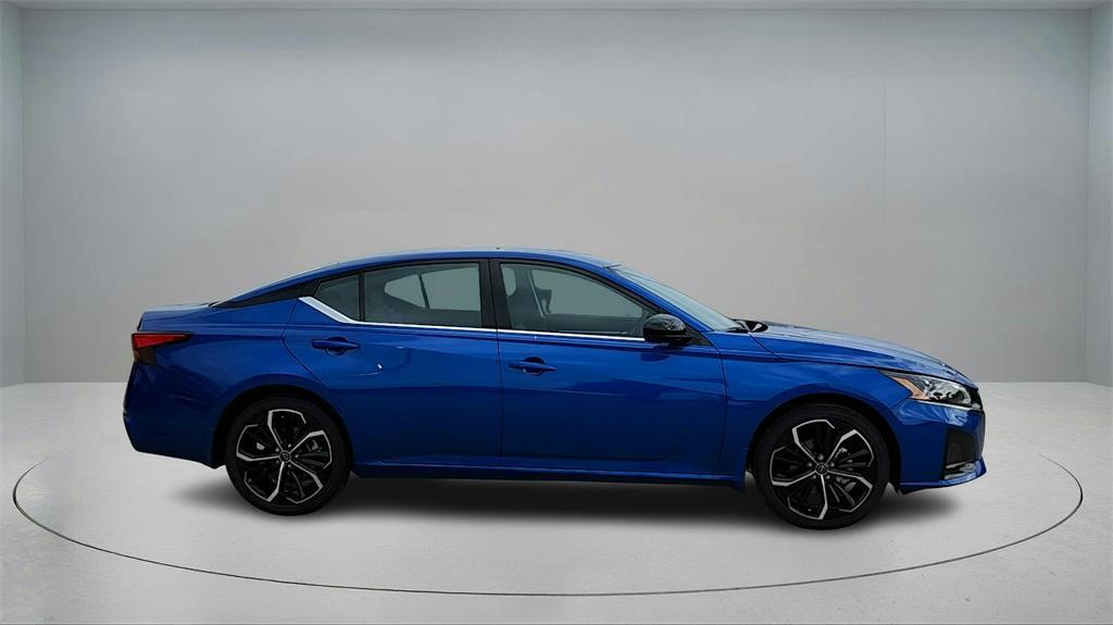 new 2025 Nissan Altima car, priced at $27,957