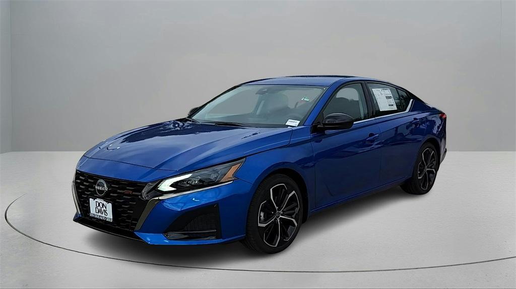 new 2025 Nissan Altima car, priced at $27,957
