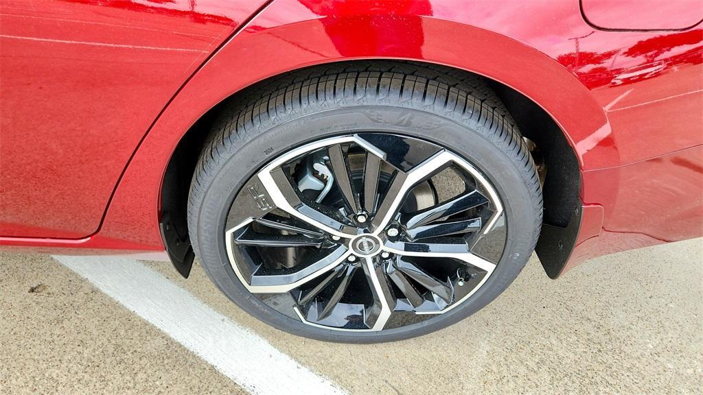 new 2025 Nissan Altima car, priced at $27,357