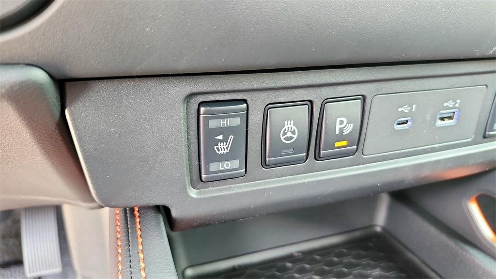 new 2025 Nissan Frontier car, priced at $42,277