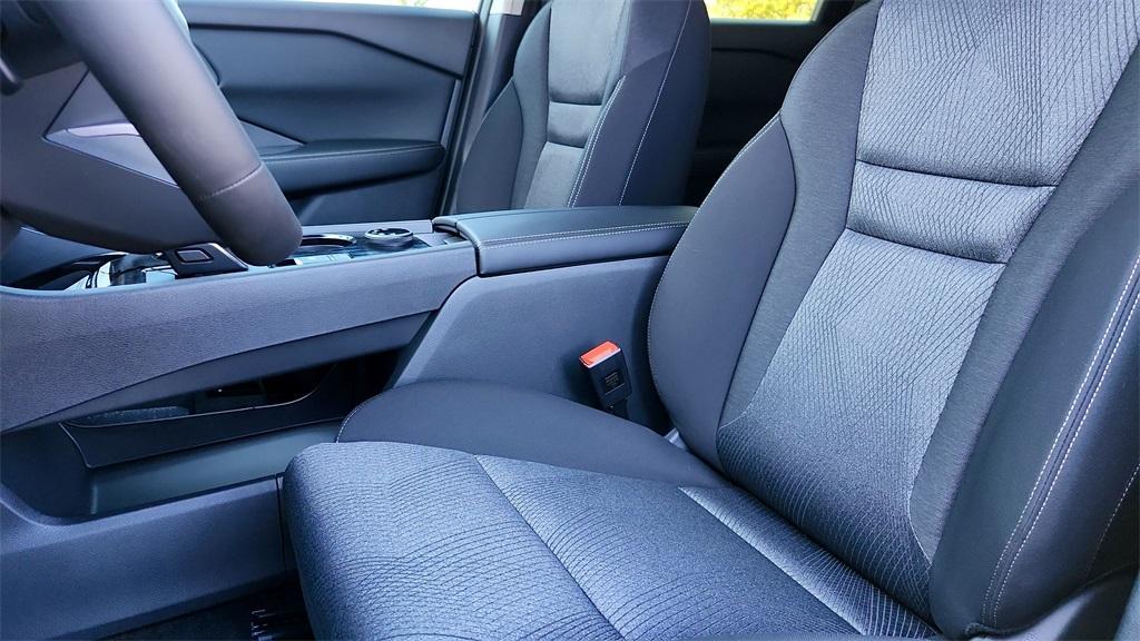 new 2025 Nissan Rogue car, priced at $30,253