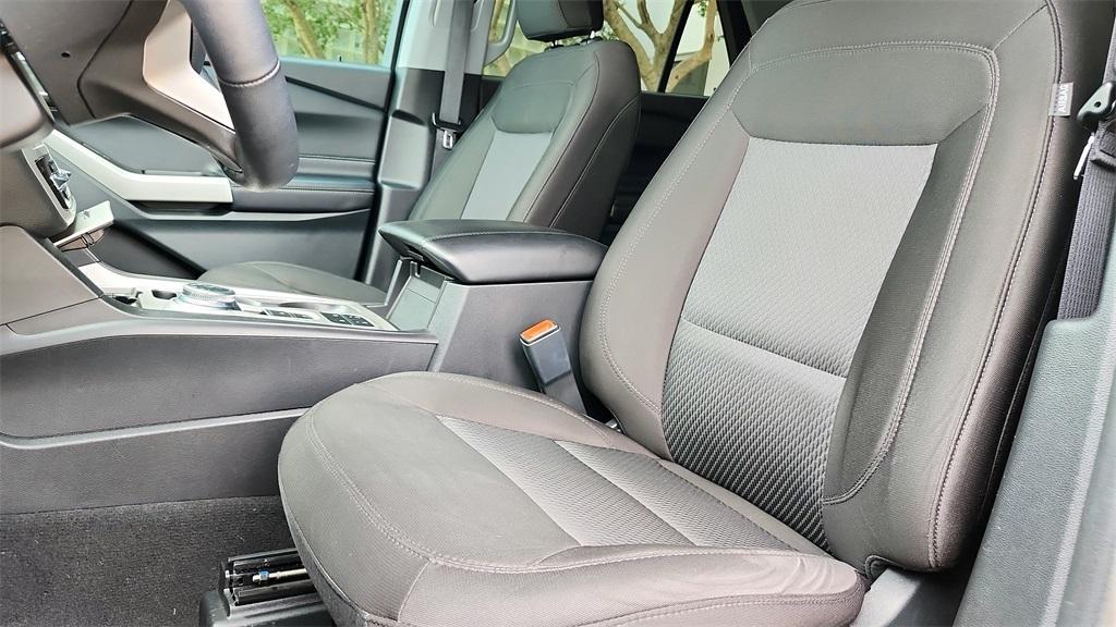 used 2023 Ford Explorer car, priced at $28,189