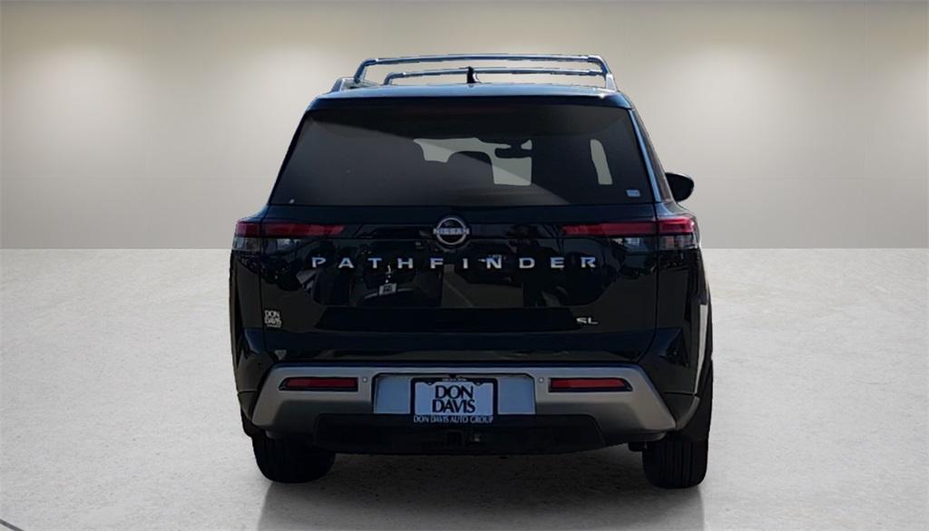 new 2025 Nissan Pathfinder car, priced at $43,585