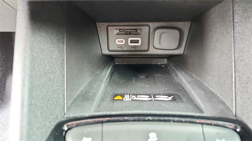 used 2023 Chevrolet Bolt EUV car, priced at $23,982