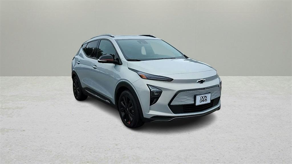 used 2023 Chevrolet Bolt EUV car, priced at $23,982