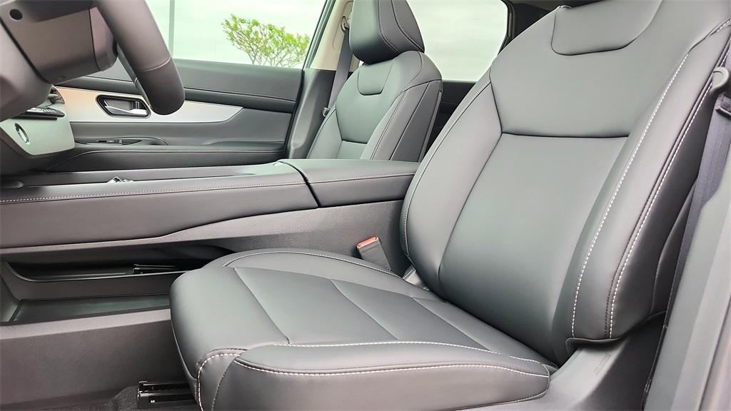 new 2025 Nissan Murano car, priced at $45,745