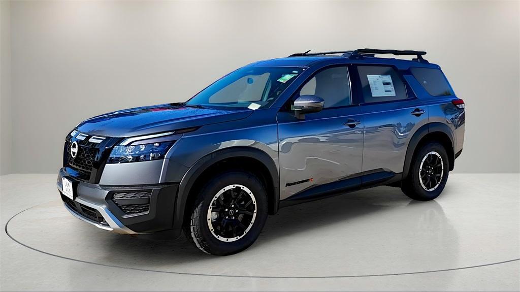 new 2025 Nissan Pathfinder car, priced at $41,284