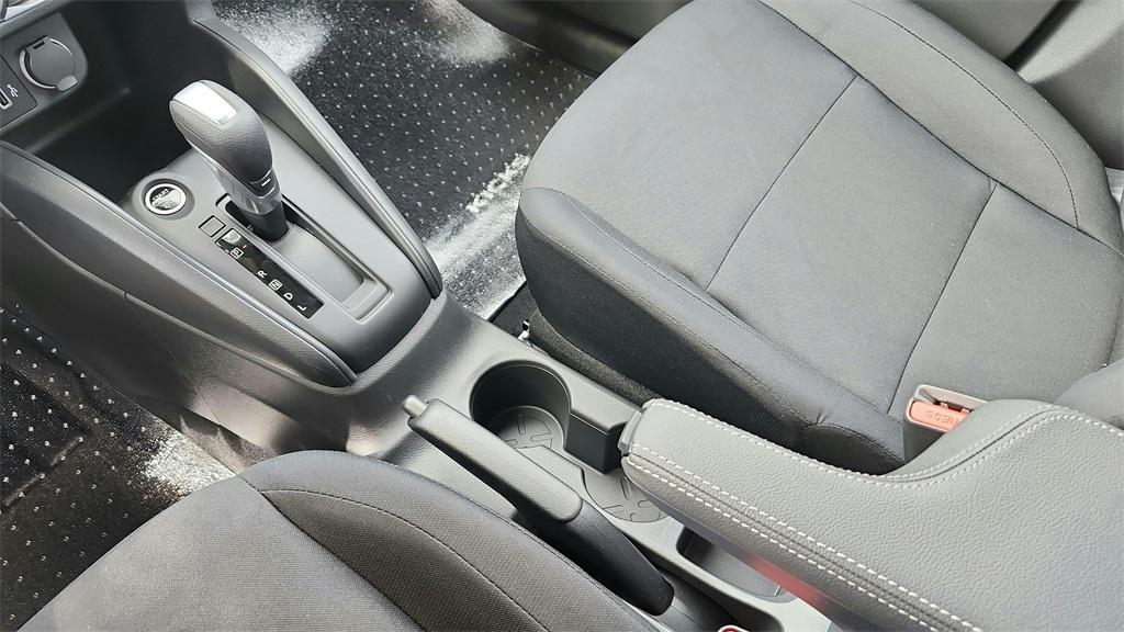 new 2025 Nissan Kicks Play car, priced at $21,657
