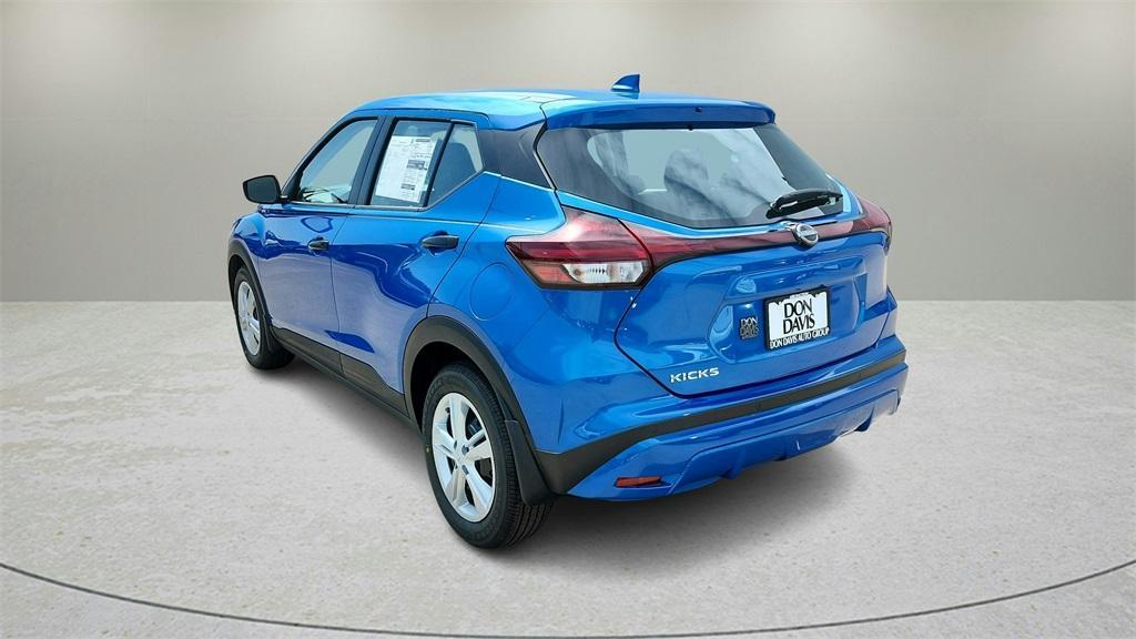 new 2025 Nissan Kicks Play car, priced at $21,657
