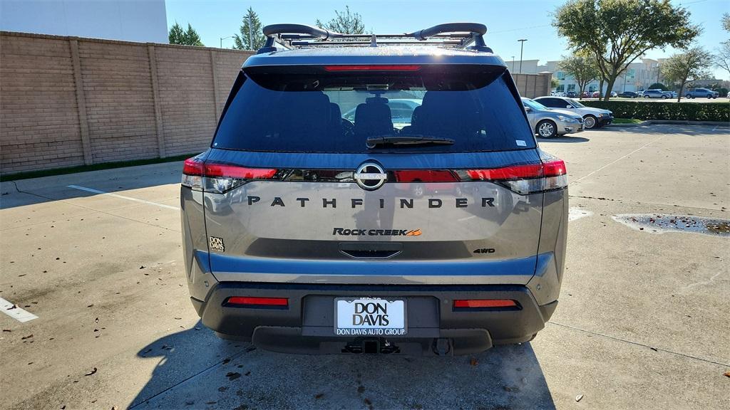 new 2025 Nissan Pathfinder car, priced at $42,318