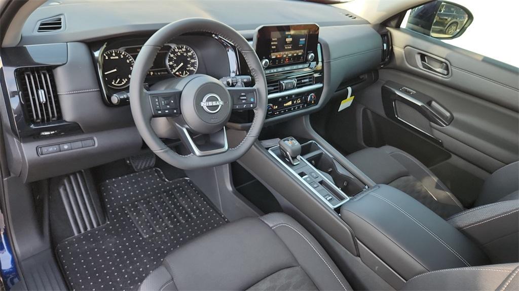 new 2025 Nissan Pathfinder car, priced at $35,866