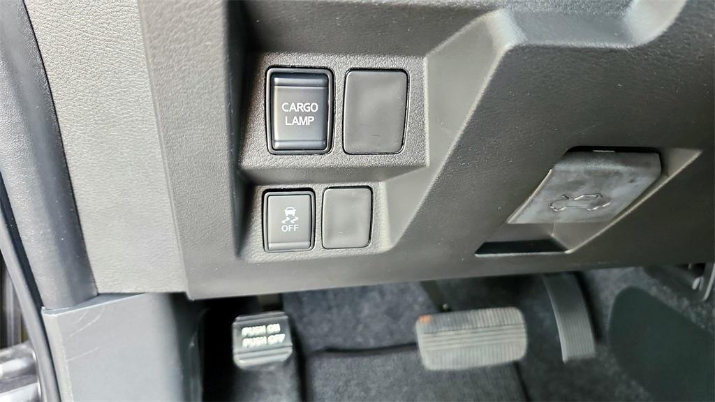 new 2025 Nissan Frontier car, priced at $39,026