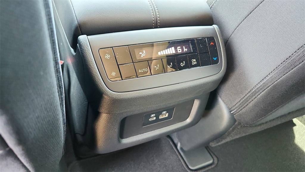 new 2025 Nissan Pathfinder car, priced at $36,366