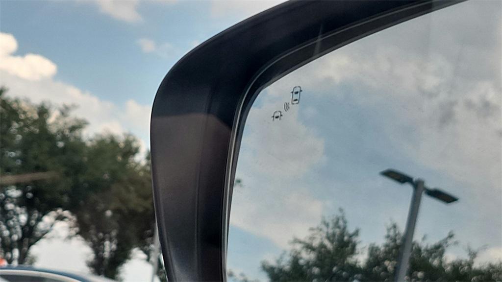 new 2025 Nissan Frontier car, priced at $40,789