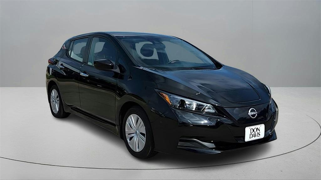 used 2023 Nissan Leaf car, priced at $21,107