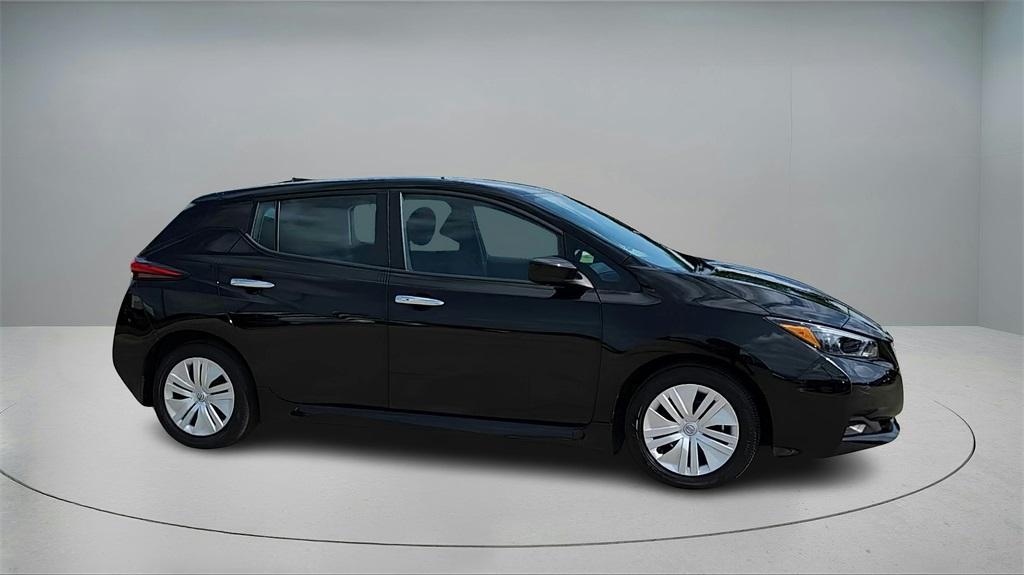 used 2023 Nissan Leaf car, priced at $21,107