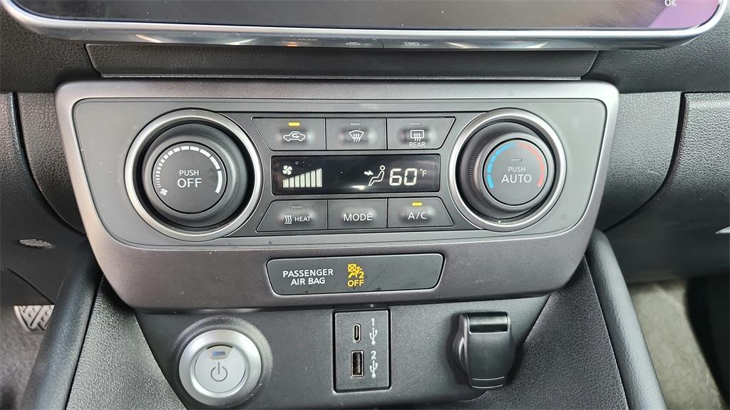 used 2023 Nissan Leaf car, priced at $21,107