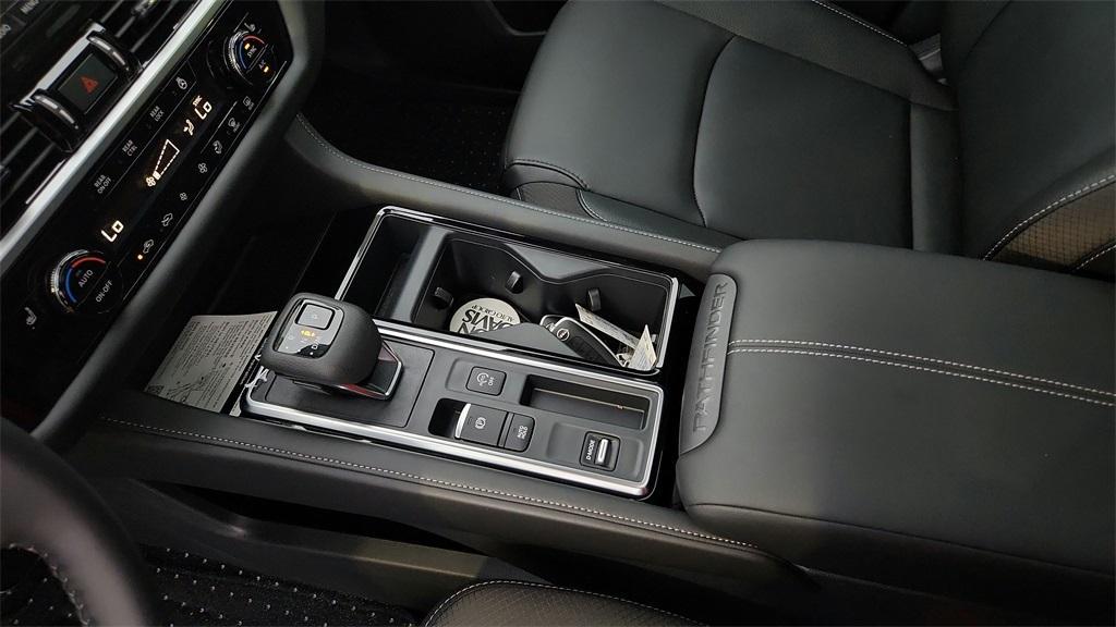 new 2025 Nissan Pathfinder car, priced at $44,459