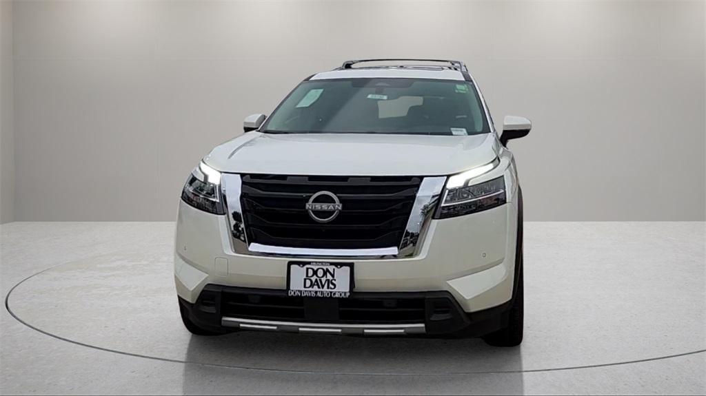 new 2025 Nissan Pathfinder car, priced at $44,459
