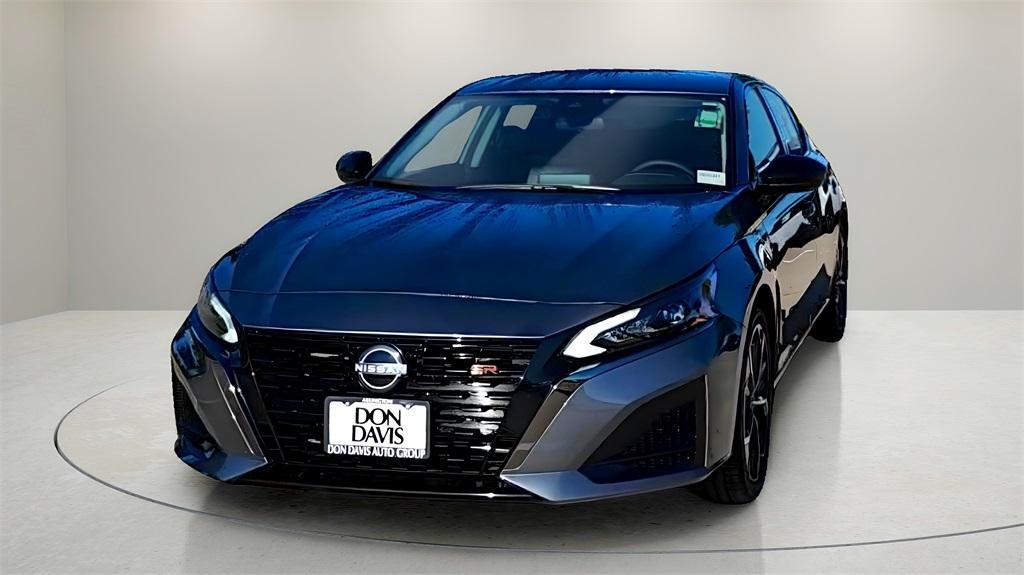 new 2025 Nissan Altima car, priced at $27,746