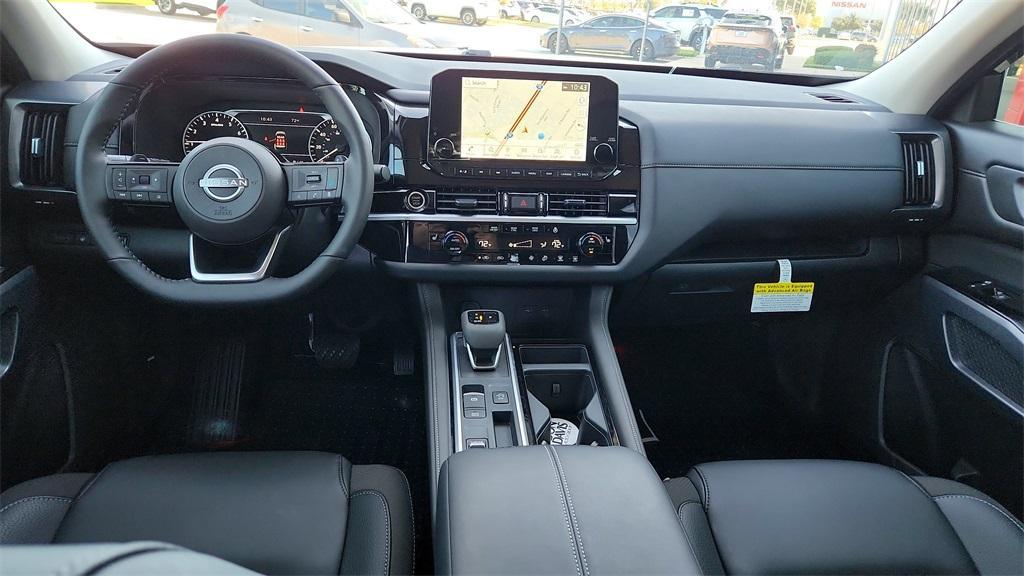 new 2025 Nissan Pathfinder car, priced at $42,513