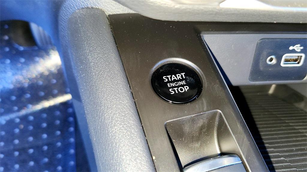 new 2025 Nissan Kicks car, priced at $23,220