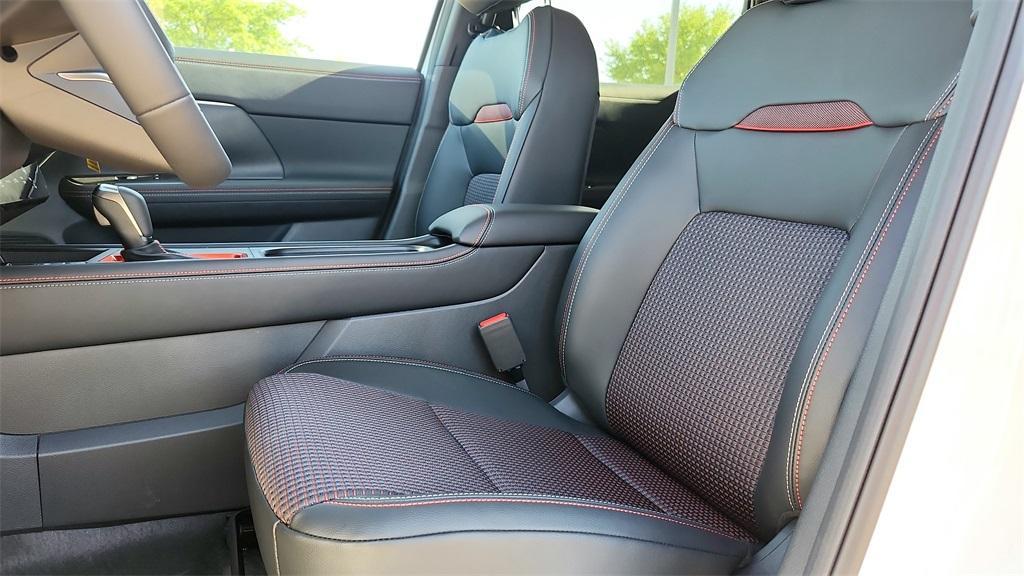 new 2025 Nissan Kicks car, priced at $26,235