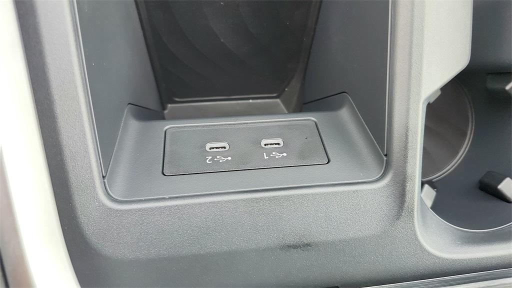 new 2025 Nissan Armada car, priced at $54,406
