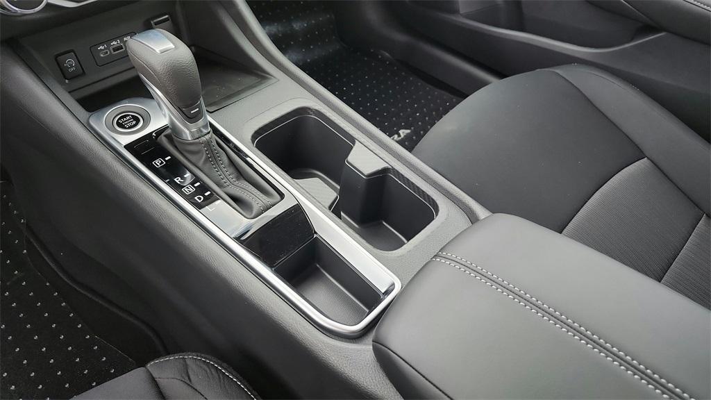 new 2025 Nissan Sentra car, priced at $22,322