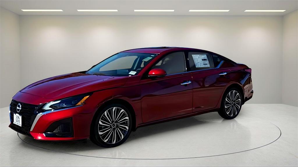 new 2025 Nissan Altima car, priced at $32,565