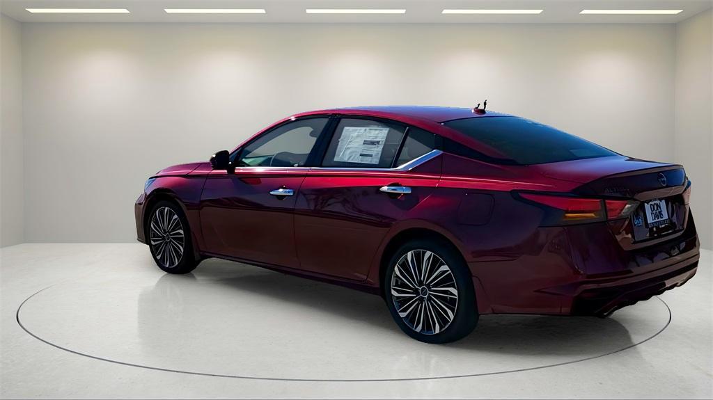 new 2025 Nissan Altima car, priced at $32,565