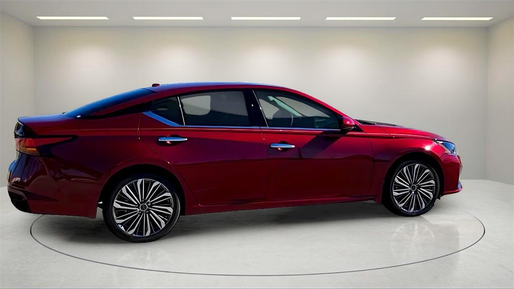 new 2025 Nissan Altima car, priced at $32,565