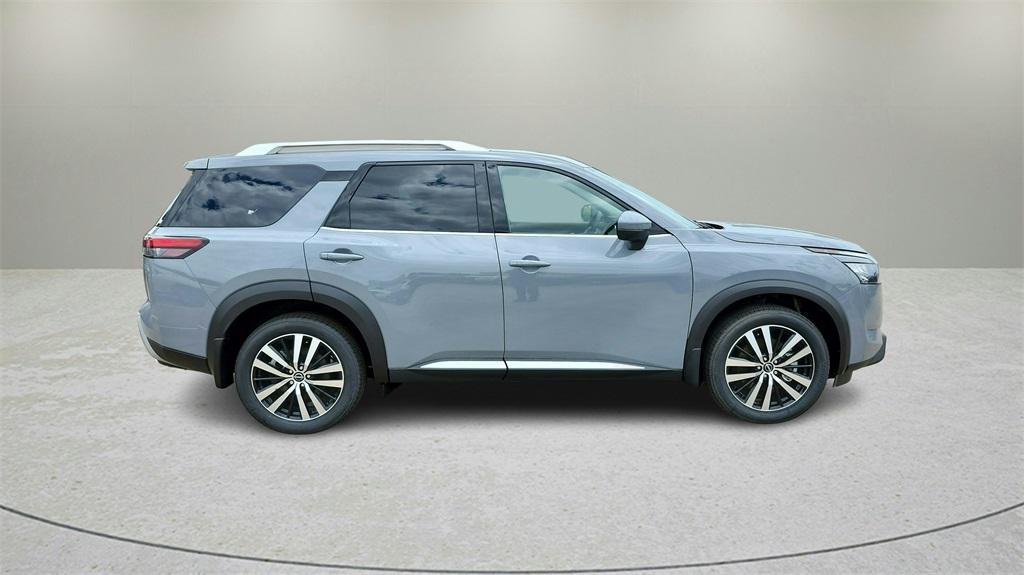 new 2025 Nissan Pathfinder car, priced at $50,065