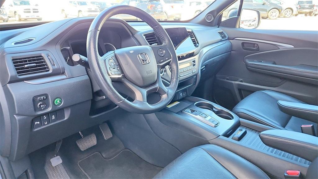 used 2023 Honda Passport car, priced at $28,989