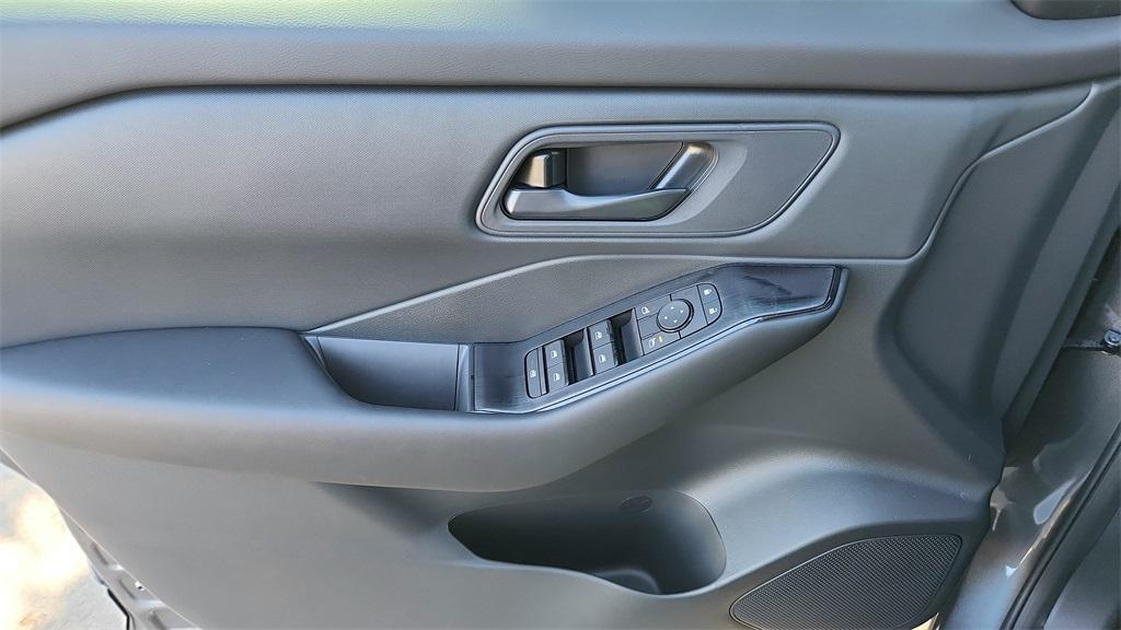 new 2025 Nissan Rogue car, priced at $28,477