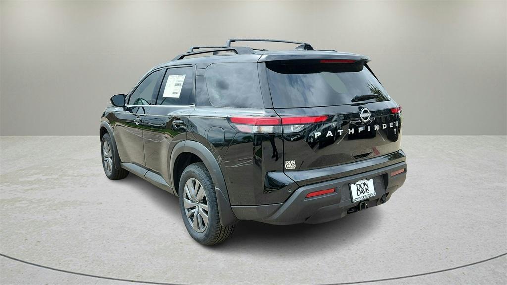 new 2025 Nissan Pathfinder car, priced at $40,278