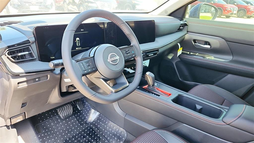 new 2025 Nissan Kicks car, priced at $27,402