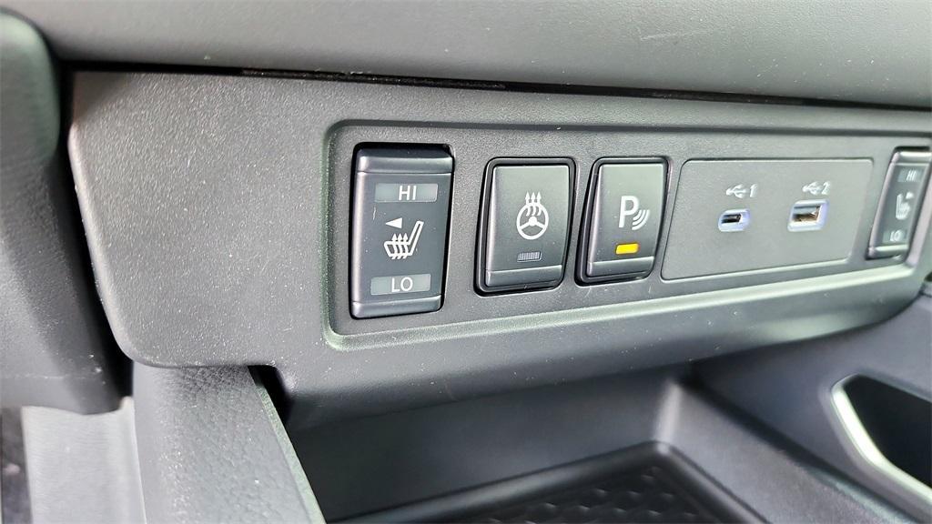 new 2025 Nissan Frontier car, priced at $41,280