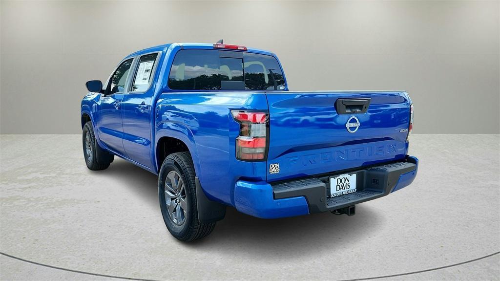 new 2025 Nissan Frontier car, priced at $41,280