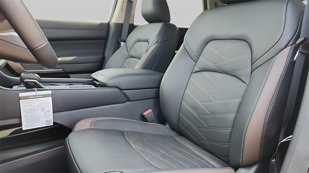 new 2025 Nissan Pathfinder car, priced at $44,882